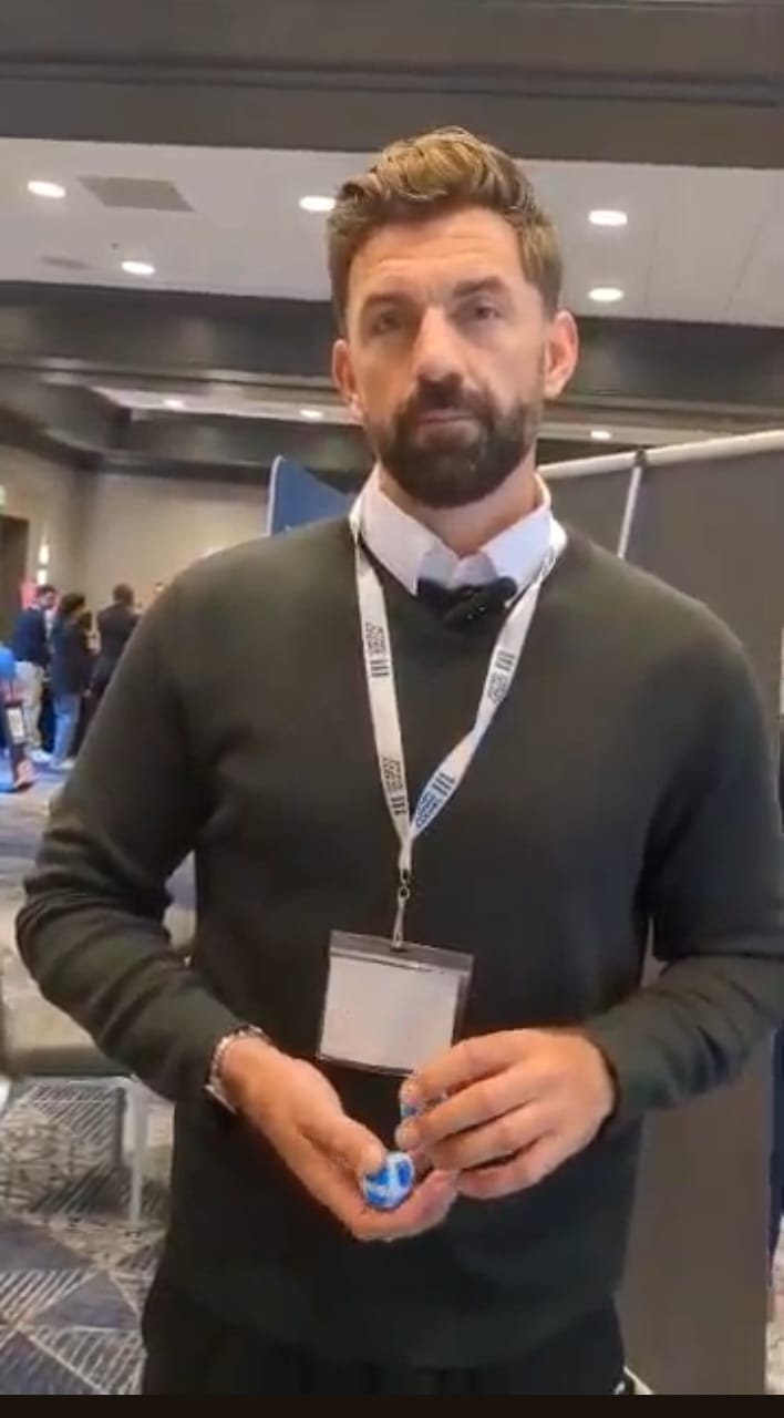 Liam Plunkett Experiences CRICBABY Cricket Dart Game